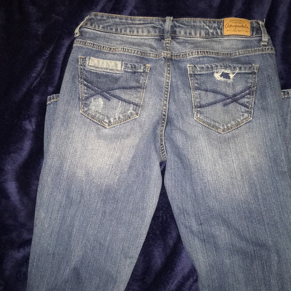 Aeropostale Jeans - Picture 2 of 3